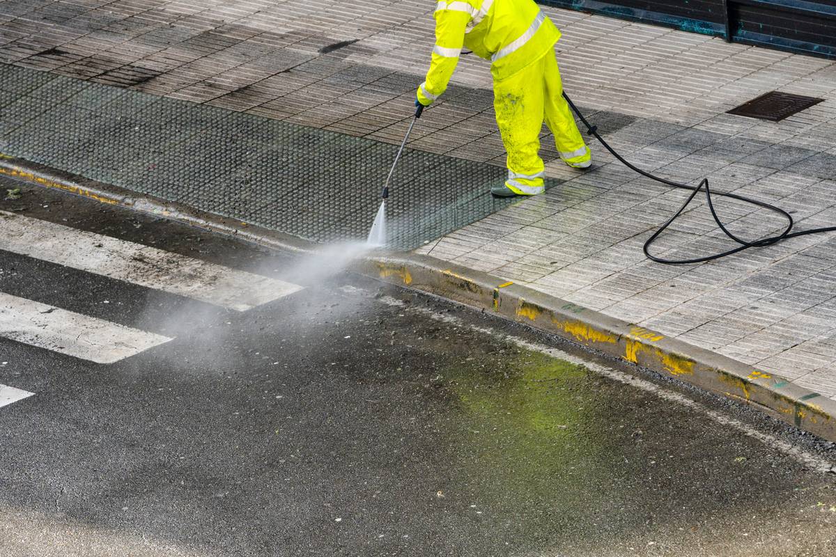 Sidewalk Cleaning & Power Washing Services in NYC